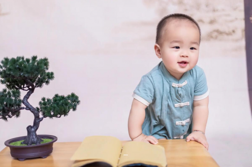 泸州孕妇显怀是几个月